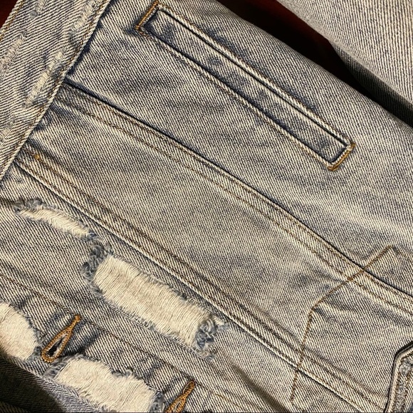 Vigoss Cotton Distressed Jean Jacket - Picture 8 of 13
